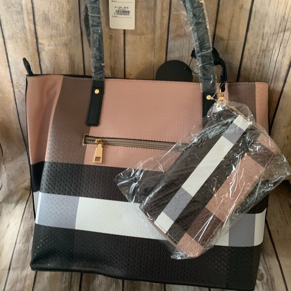 Purse and wallet